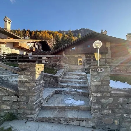 Cozy Mountain Near Courmayeur - Apartment *