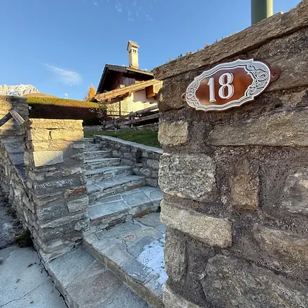Cozy Mountain Near Courmayeur - *